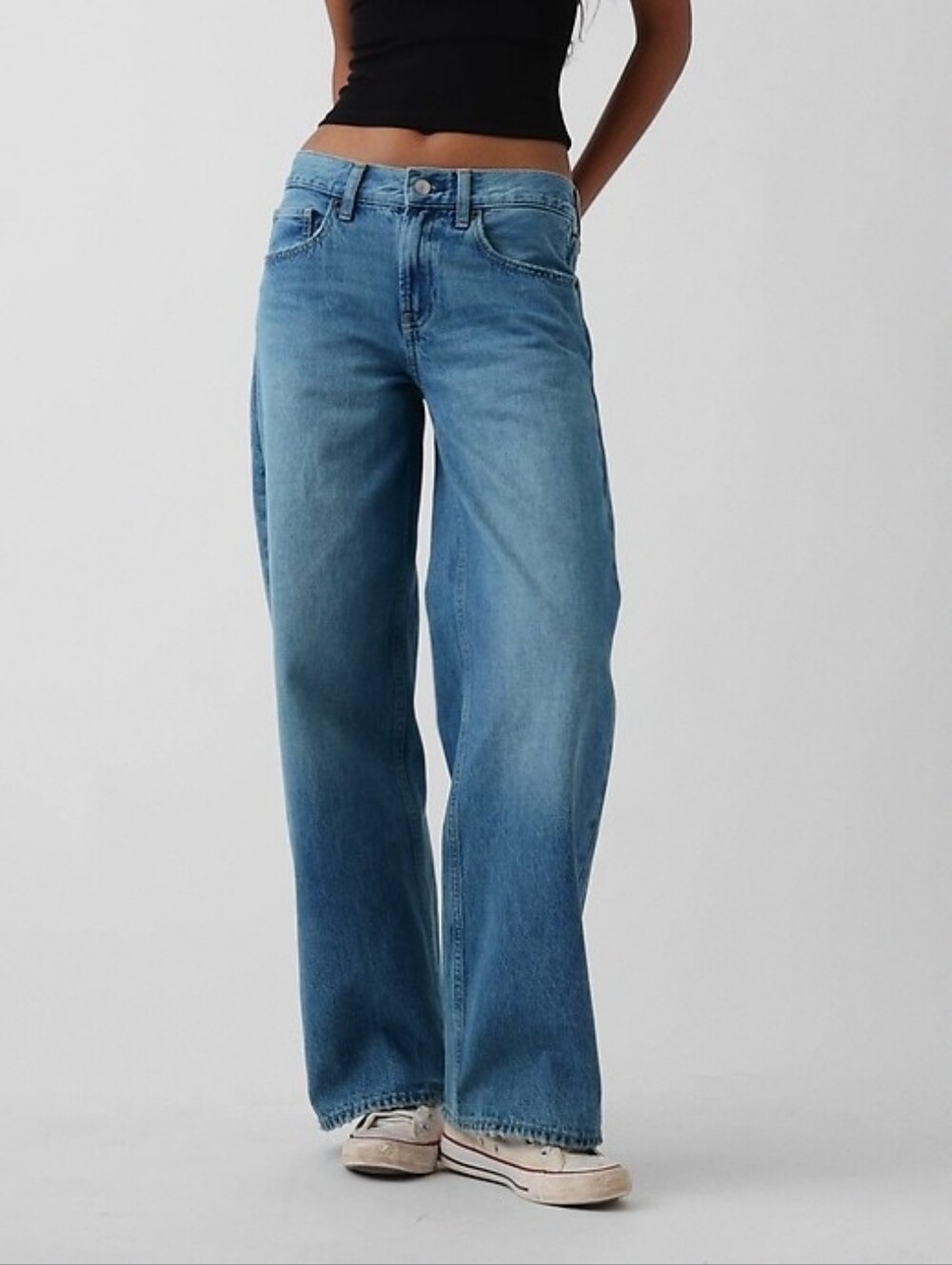 Gap x Hailey Low Rise Loose Jean Size 25